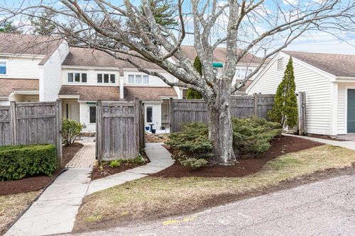 unit-35-545 S Prospect St, Burlington, VT, 05401-3539 | Card Image