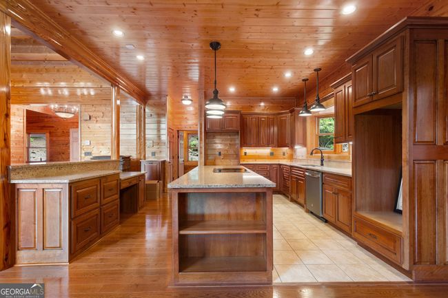 729 Huckleberry Way, House other with 5 bedrooms, 6 bathrooms and null parking in Jasper GA | Image 35