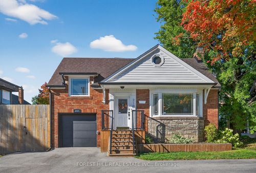 210 Kendal Ave, Oshawa, ON, L1G5B5 | Card Image