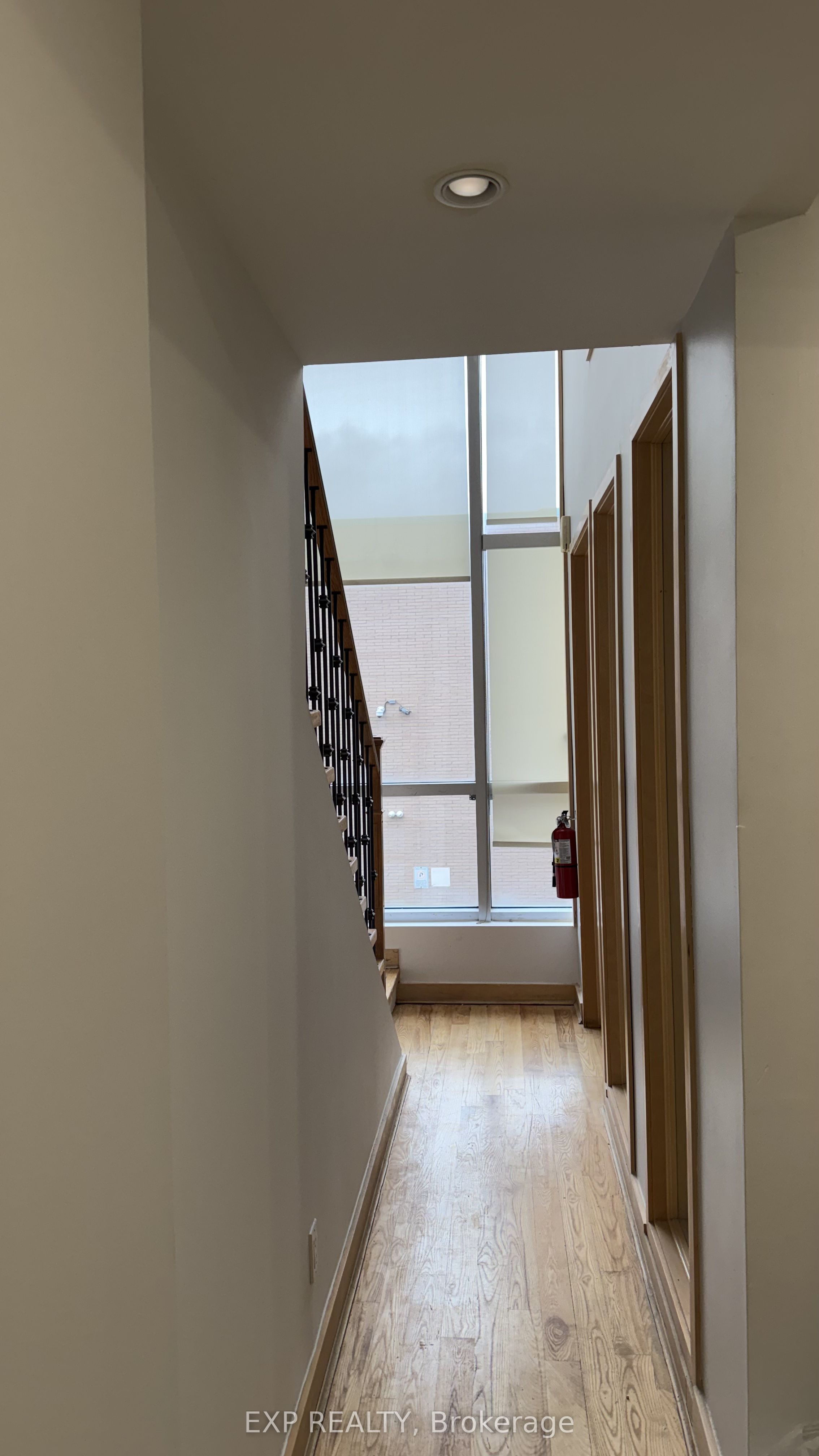 Commercial Lease in Toronto C13 3