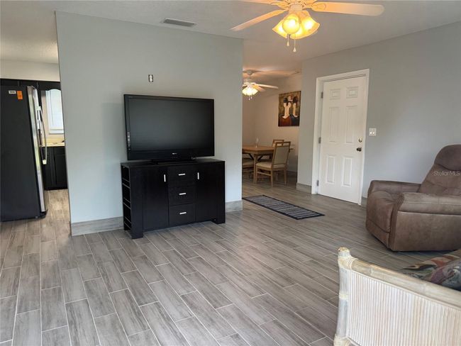 21570 Sw Raintree St, House other with 2 bedrooms, 2 bathrooms and null parking in Dunnellon FL | Image 4
