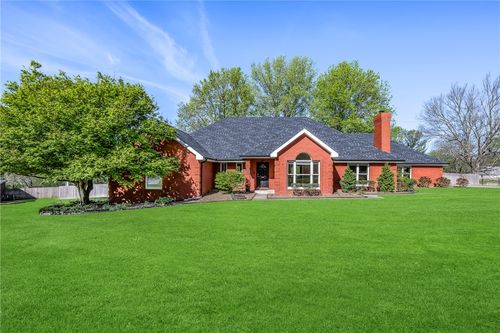 3874 Tahoe Circle Dr, Springdale, AR, 72762-7000 | Card Image