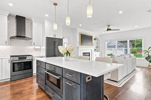 19 Wild Apple Ln, Exeter, NH, 03833-3247 | Card Image