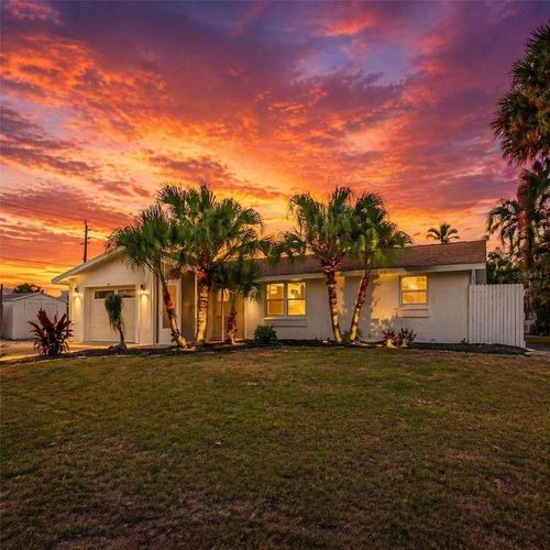 761 S Venice Blvd, Venice, FL, 34293-6148 | Card Image