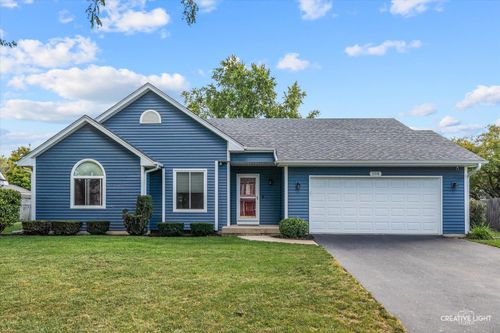 508 Pinewood Dr, North Aurora, IL, 60542-1046 | Card Image