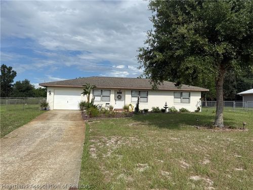 1739 Tayloe Ln, Lake Placid, FL, 33852-5718 | Card Image