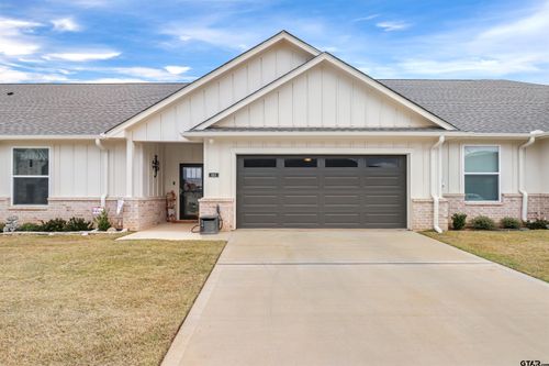 6111 Hamilton Meadows Way, Tyler, TX, 75703-3775 | Card Image