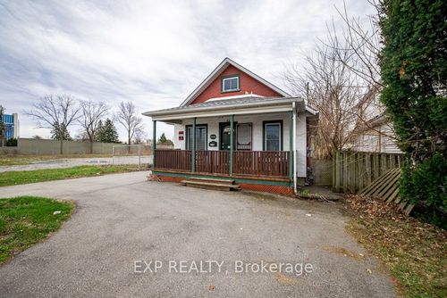 5938 Dunn Street, Niagara Falls, ON, L2G2P1 | Card Image