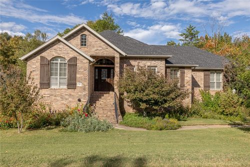 3218 E Idlewood Way, Fayetteville, AR, 72703-4367 | Card Image