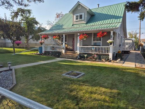 4810 9 Ave, Edson, AB, T7E1E3 | Card Image