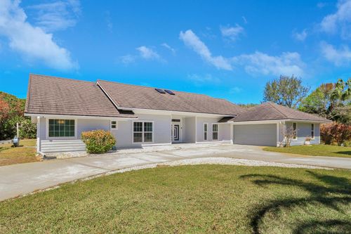 815 Ne Stokes Ter, Jensen Beach, FL, 34957-3736 | Card Image