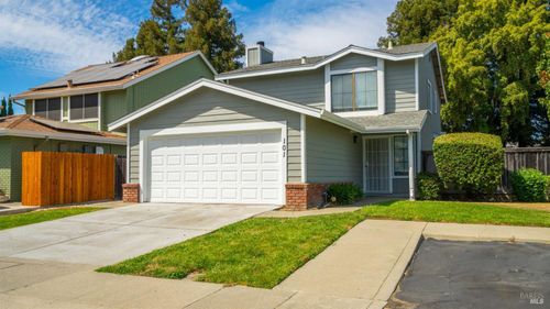 101 Constitution Avenue, Vacaville, CA, 95687 | Card Image
