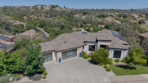 635 Lakeridge Dr, Auburn, CA, 95603-6067 | Card Image