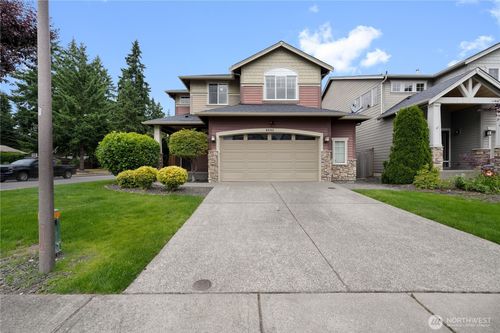 8605 189th Street Ct E, Puyallup, WA, 98375-9418 | Card Image