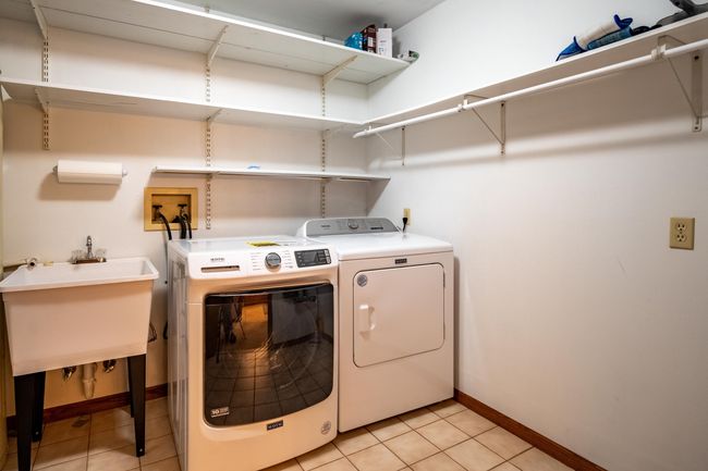 4352 Fenton Rd, House other with 4 bedrooms, 3 bathrooms and null parking in Hartland MI | Image 24