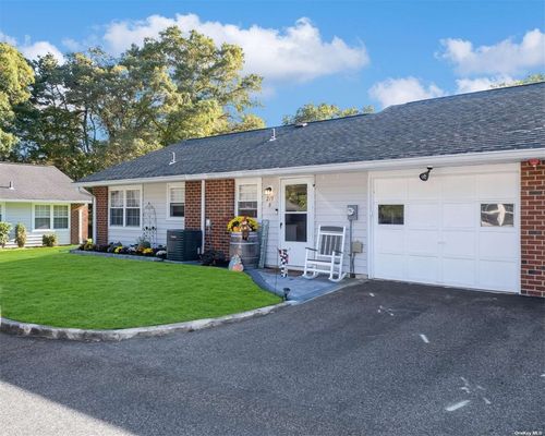 b-215 Woodbridge Drive, Ridge, NY, 11961 | Card Image