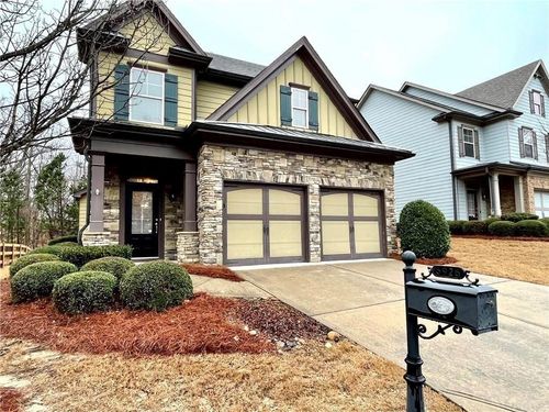 6926 Golden Bud Ln, Flowery Branch, GA, 30542-7620 | Card Image