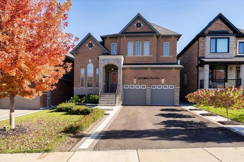 613 Clifford Perry Pl, Newmarket, ON, L3X0J2 | Card Image