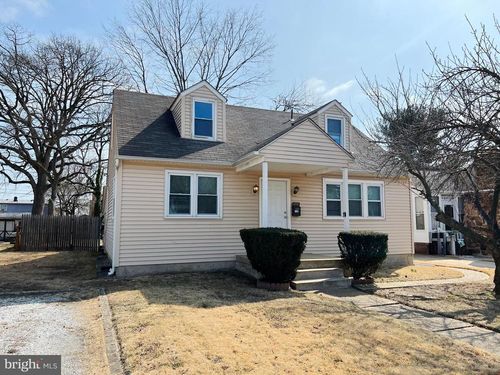 339 Greenwich Ave, PAULSBORO, NJ, 08066-1163 | Card Image