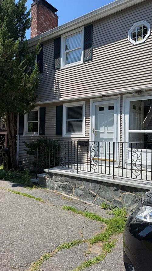 1-106 Green St, Marblehead, MA, 01945-2423 | Card Image