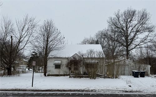 712 Morningview Avenue, Akron, OH, 44305 | Card Image