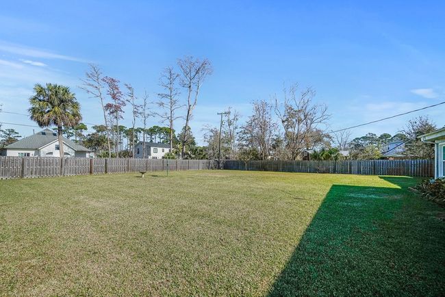 109 Allen Memorial Way, House other with 3 bedrooms, 2 bathrooms and 6 parking in Port St. Joe FL | Image 23