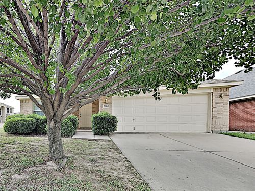 7584 Juliet Ln, Fort Worth, TX, 76137-1398 | Card Image