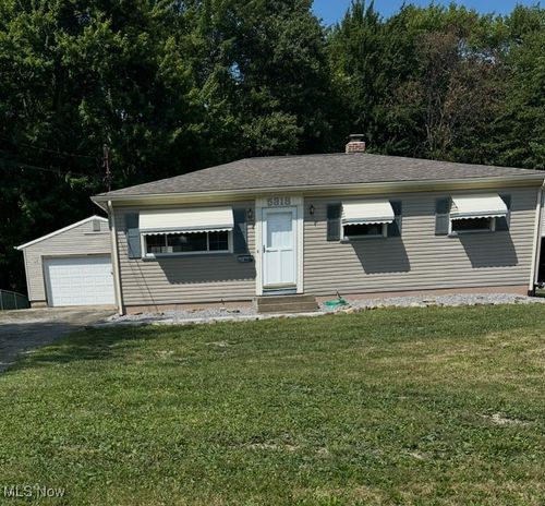 5318 Pinecrest Ave, Youngstown, OH, 44515-4046 | Card Image