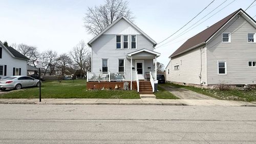 3028 Holmes St, Erie, PA, 16504-1128 | Card Image