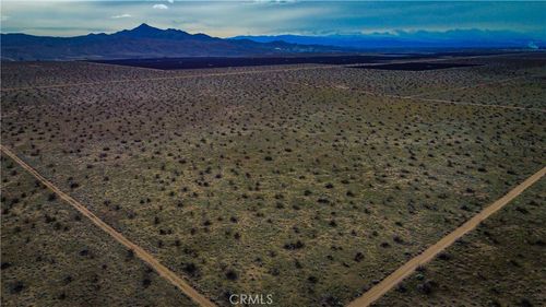 749 Torosa/Topaz Road, Adelanto, CA, 92301 | Card Image