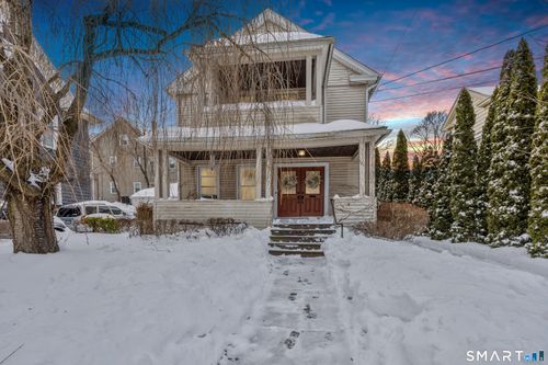 121 Liberty St, Meriden, CT, 06450-5616 | Card Image