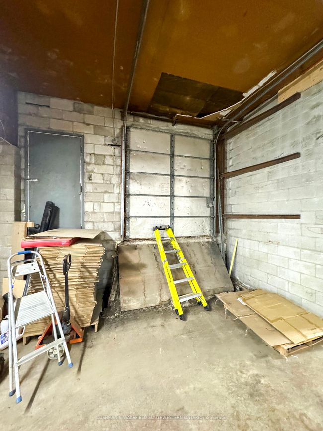 126 Main St, Home with 0 bedrooms, 0 bathrooms and null parking in Middlesex Centre ON | Image 9
