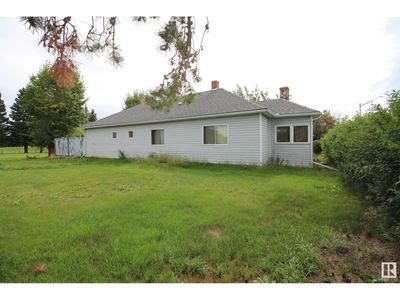 5105 50 St, House other with 3 bedrooms, 1 bathrooms and null parking in Rimbey AB | Image 1