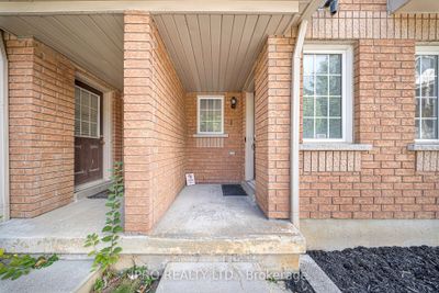 1 Rolfe Lane, Condo with 3 bedrooms, 2 bathrooms and 2 parking in Ajax ON | Image 3