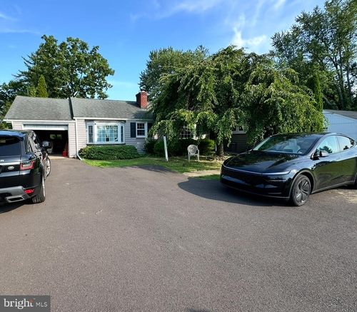 1107 Lansdale Ave, LANSDALE, PA, 19446-1623 | Card Image