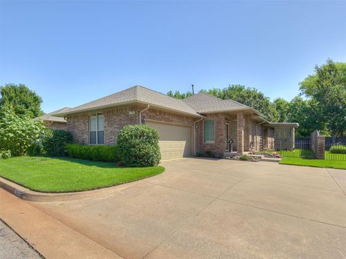 16112 Silverado Drive, Edmond, OK, 73013 | Card Image