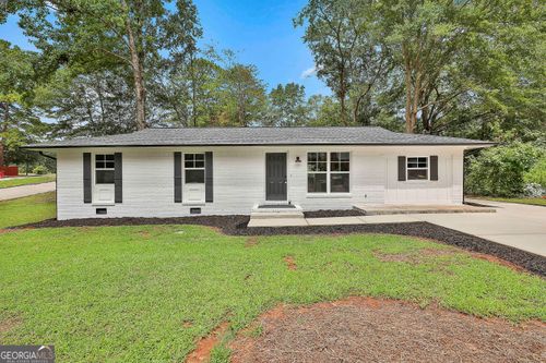25 Westgate Park Dr, Newnan, GA, 30263-1719 | Card Image