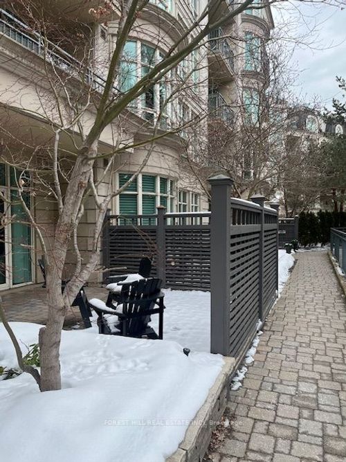 104-7071 Bayview Ave, Thornhill, ON, L3T7Y8 | Card Image