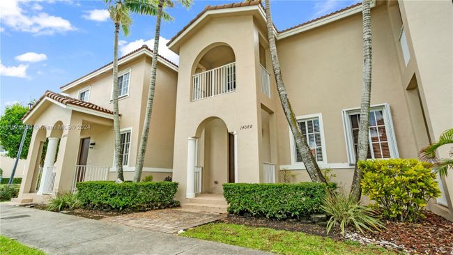 14088 Sw 272nd St, Townhouse with 3 bedrooms, 2 bathrooms and null parking in Homestead FL | Image 4