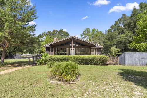 305 Marion Dr, Defuniak Springs, FL, 32433-3518 | Card Image