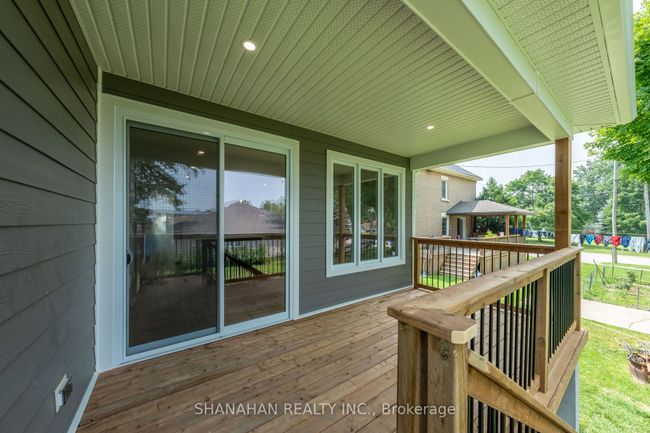 397 Victoria St, House attached with 2 bedrooms, 2 bathrooms and 1 parking in Warwick ON | Image 30
