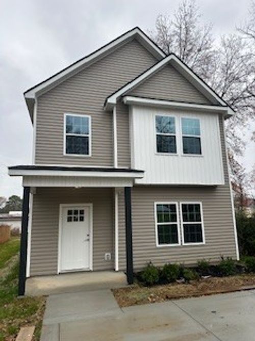 23 Sevier St, Clarksville, TN, 37042-4037 | Card Image