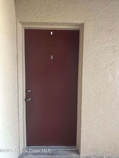 6-225 Spring Dr, MERRITT ISLAND, FL, 32953-4068 | Card Image