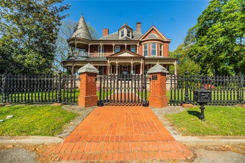 3593 Hemphill St, Atlanta, GA, 30337-2626 | Card Image