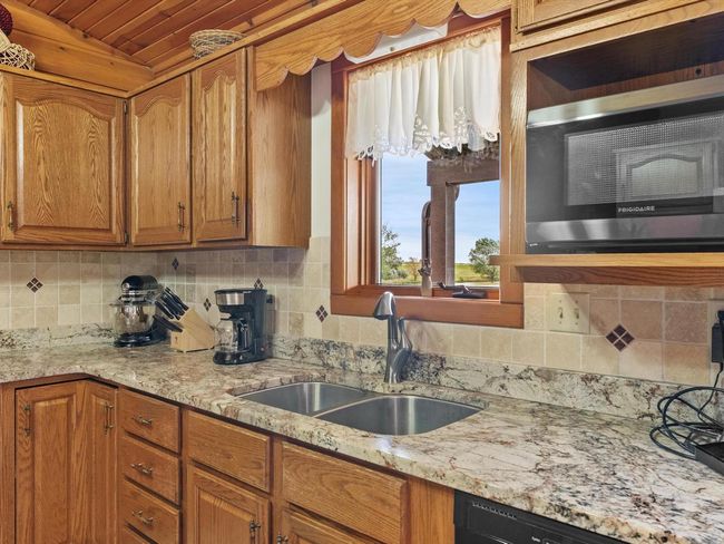 1150 Logwood Court, House other with 4 bedrooms, 2 bathrooms and null parking in MANITOWOC RAPIDS WI | Image 6