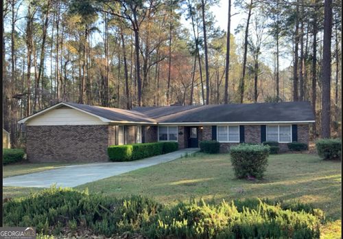 16 Boxwood Cir, Statesboro, GA, 30458-9202 | Card Image