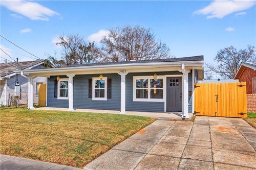 7917 Monette St, Metairie, LA, 70003-6444 | Card Image