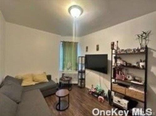 apt-5f-21-78 35th St, Astoria, NY, 11105-2111 | Card Image