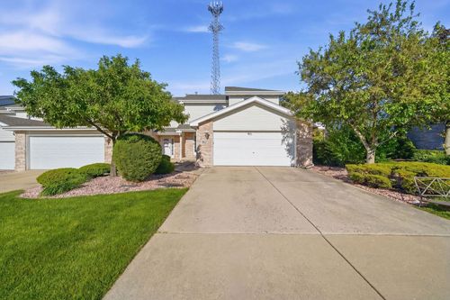 8627 Miroballi Dr, Hickory Hills, IL, 60457-1062 | Card Image