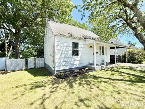 105 Old Post Road, Edison, NJ, 08817 | Card Image